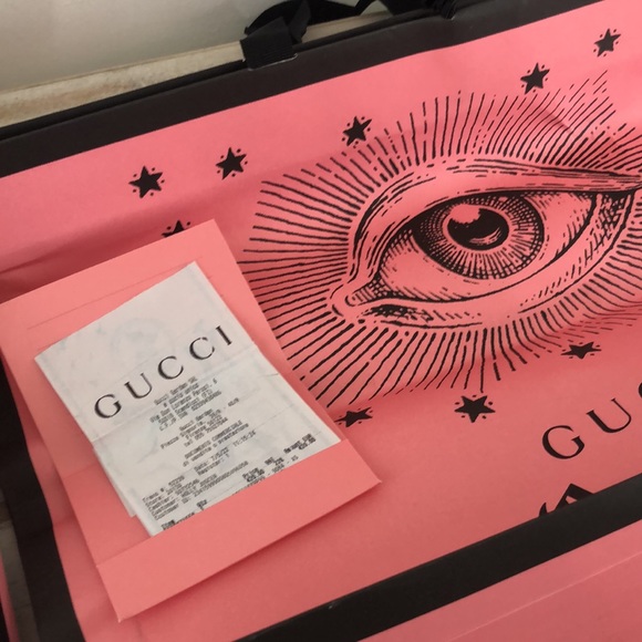 Gucci Garden T-Shirt! - Picture 10 of 14